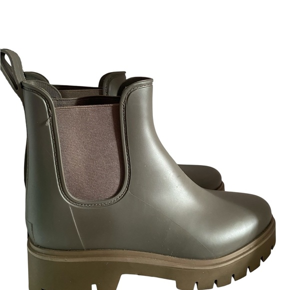 Dolce Vita Taupe Ankle Booties - Picture 2 of 5